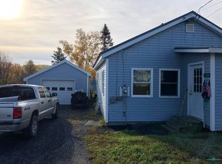 16 Bradley St, Caribou, ME 04736