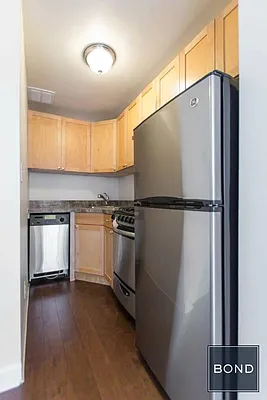 Rented by Bond New York | media 5