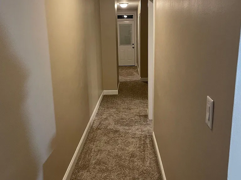 1623 Quarrier St #C — Photo 15