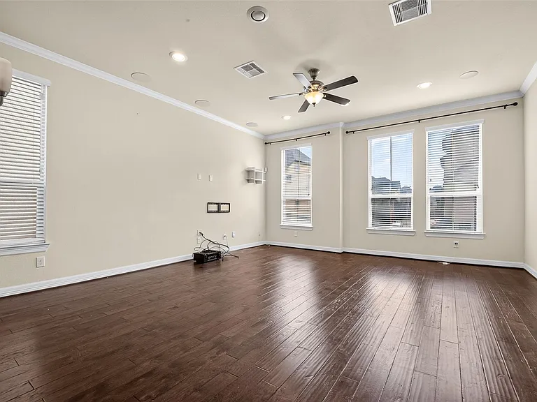 2707 Shadybrook Meadow Dr — Photo 5