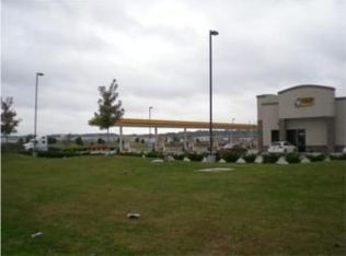 9134 Woodend Rd, Edwardsville, KS 66111