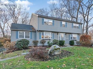 6 Linwood Rd, Framingham, MA 01702