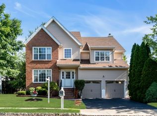 4 Leigh Rd, Hillsborough, NJ 08844