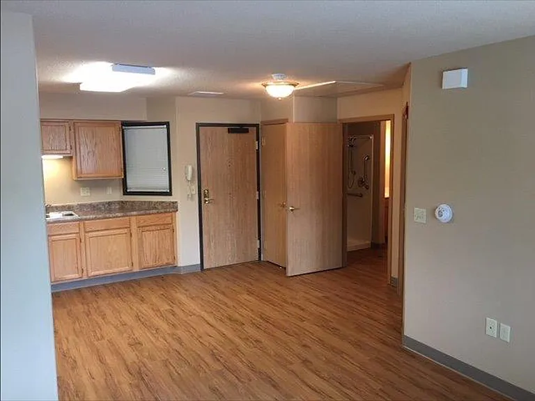741 Streeter Dr #741 — Photo 7