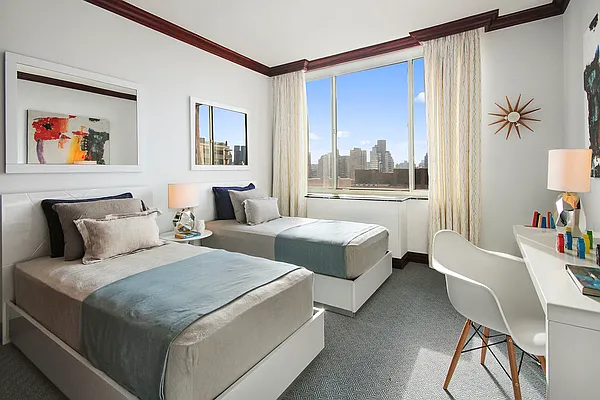 Sold by Corcoran | media 8