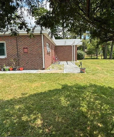 181 Cranbury Rd — Photo 24