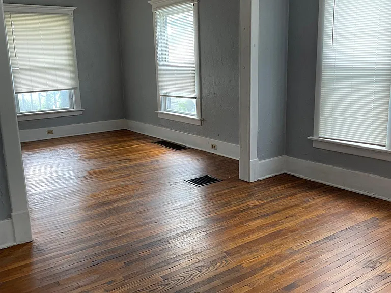 2209 Liberty St #1 — Photo 2
