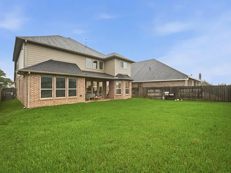 2239 Falcon Brook Dr — Photo 43