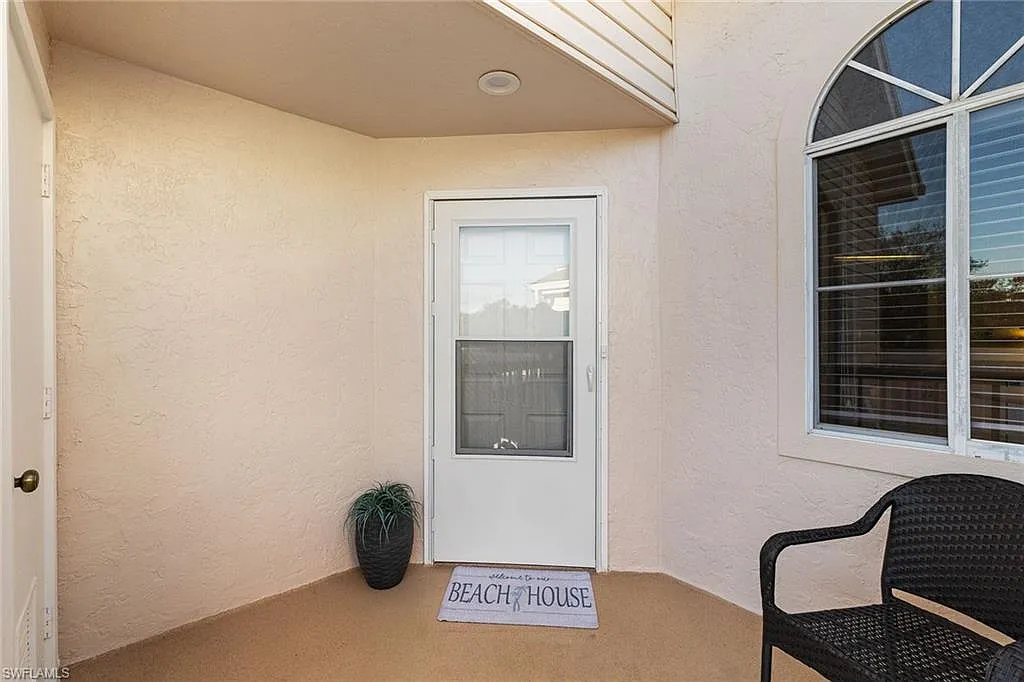 2 bed, 2.0 bath, 1250 sqft, $5,000 — Photo 2
