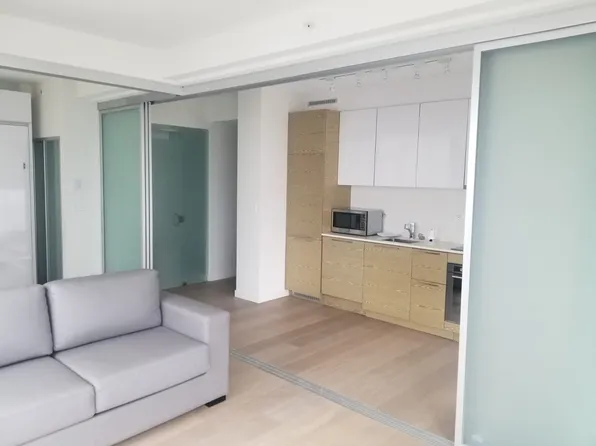 13438 Central Ave #3608, Surrey, BC V3T 0N2