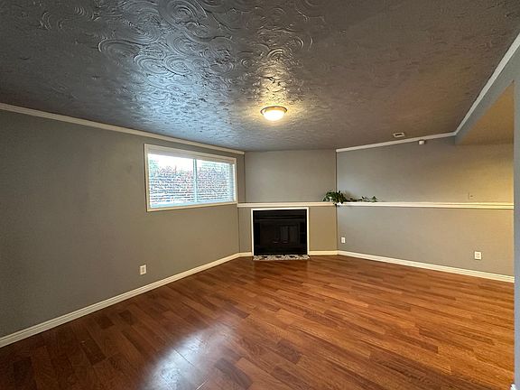 2nd image of 3387 W Queenswood Dr