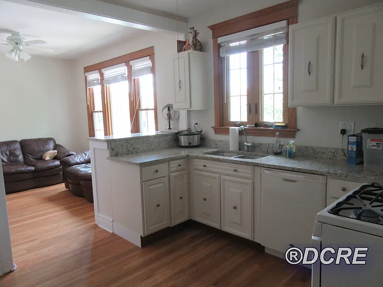5123 N Western Ave #2 — Photo 6