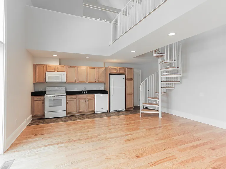15100 Detroit Ave #7 — Photo 11