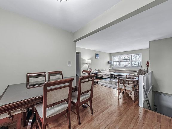 5th image of 150-62 Melbourne Ave #261B