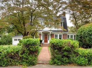 58 Rumstick Rd, Barrington, RI 02806