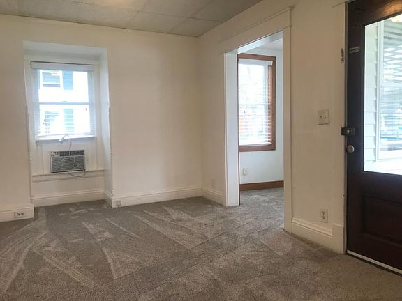 5th image of 420 W Orleans St