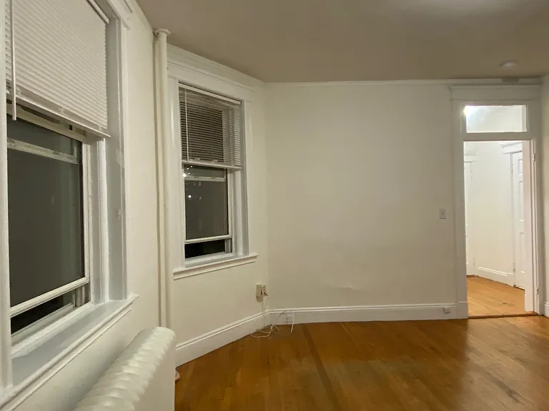 43 Strathmore Rd #4 — Photo 18