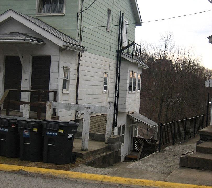 2nd image of 127 Lorentz St APT 2