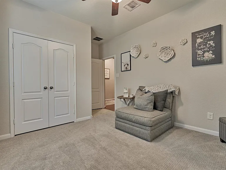 204 Forest Peak Way — Photo 24