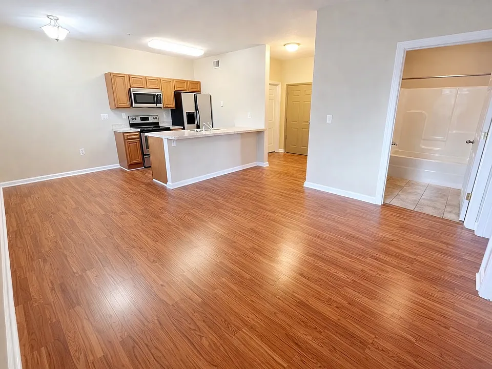 1-Bed/1-Bath (Living Room + Kitchen)