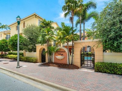 608 Renaissance Lane, Delray Beach, FL, 33483