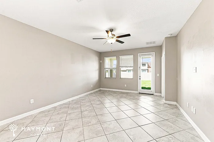 3 bed, 2.0 bath, 1612 sqft, $2,245 — Photo 3
