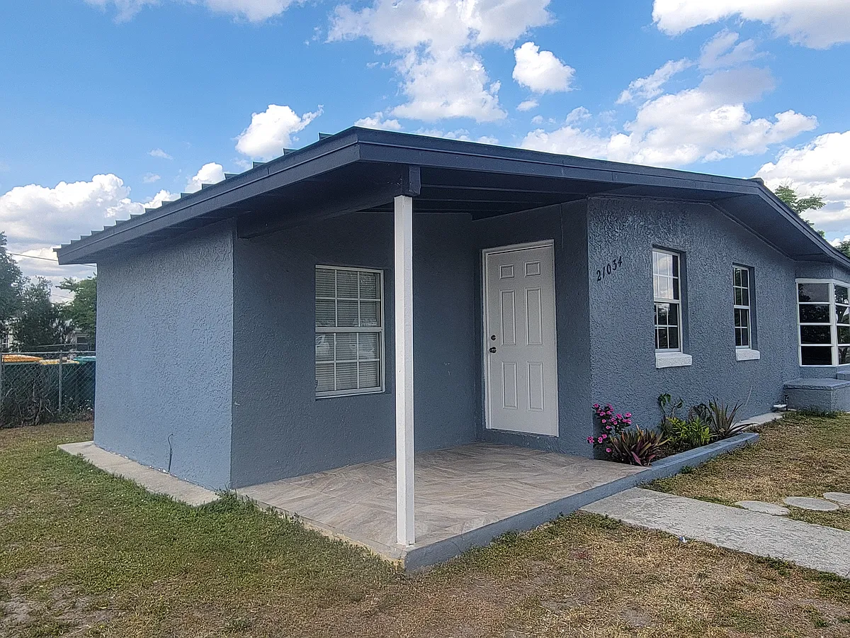 Building Photo - 21034 Meehan Ave