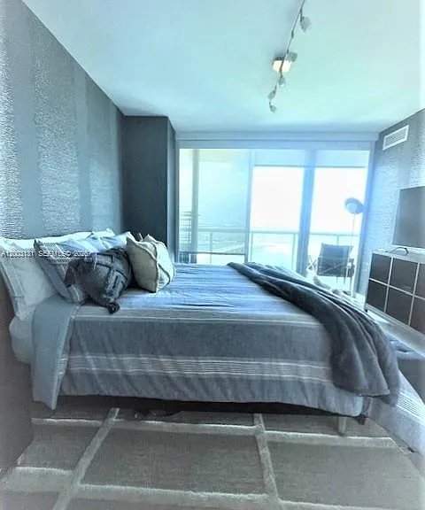 888 Biscayne Blvd #4310 — Photo 29