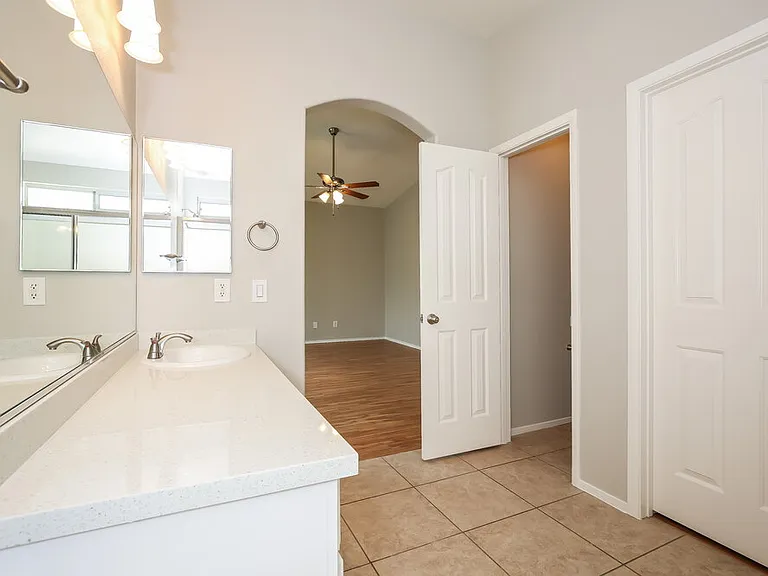 741 Picasso Picture Ct — Photo 10
