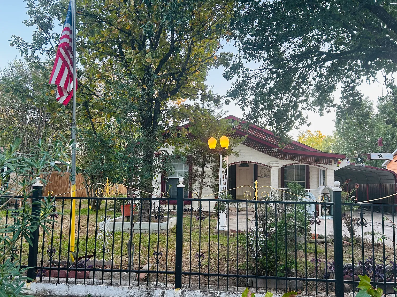 3 bed, 1184 sqft, $1,850 — Photo 3