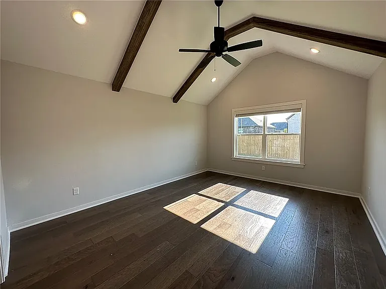 2807 S Angels Rd — Photo 9
