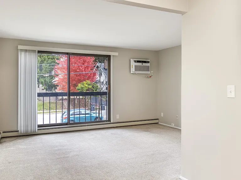 501 Wisconsin Ave #306 — Photo 4