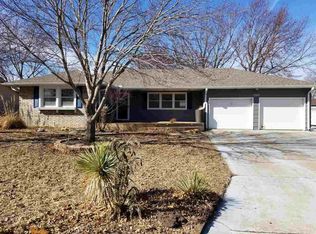 1505 Berry Ave, Newton, KS 67114