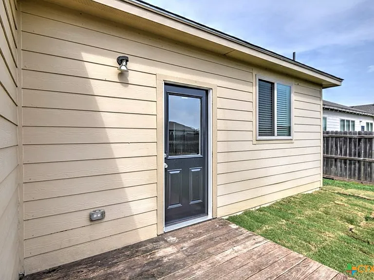 1070 Spring Terrace Loop — Photo 27