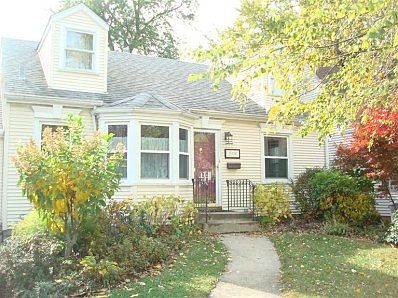 1st image of 2714 Clough St