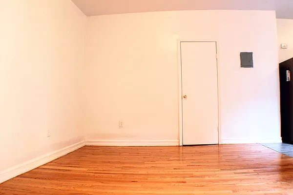 Rented by Dugri Real Estate  | media 17