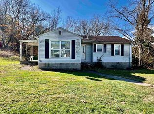 9 Blosser St, Fairmont, WV 26554