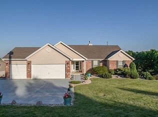 2044 Hillsboro Valley Park Rd, High Ridge, MO 63049