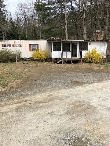 1st image of 47 Bow Hunter Dr