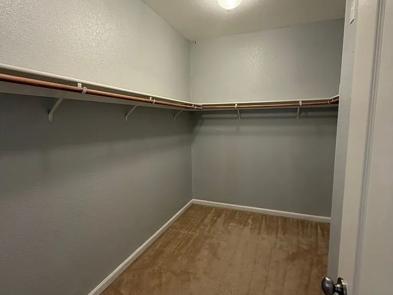 3656 Libby Ln — Photo 15