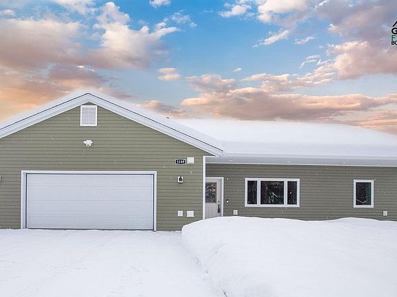 2nd image of 1189 Groundsel Ave