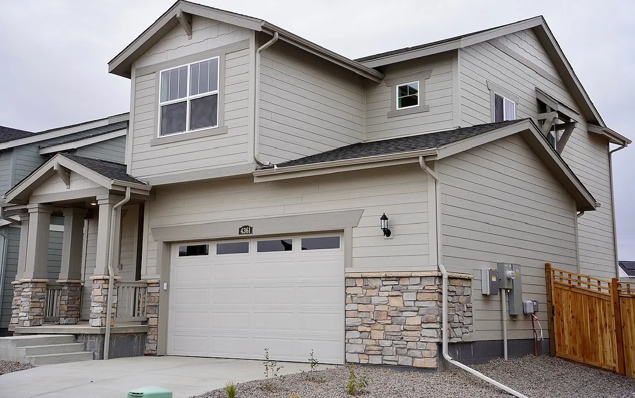 4361R Fellows Dr — Photo 2