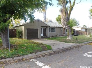 1605 Dixie Ln, Modesto, CA 95350