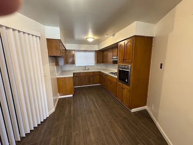 4038 E Saginaw Way — Photo 12
