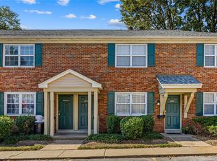 1639 E Swan Cir, Saint Louis, MO 63144