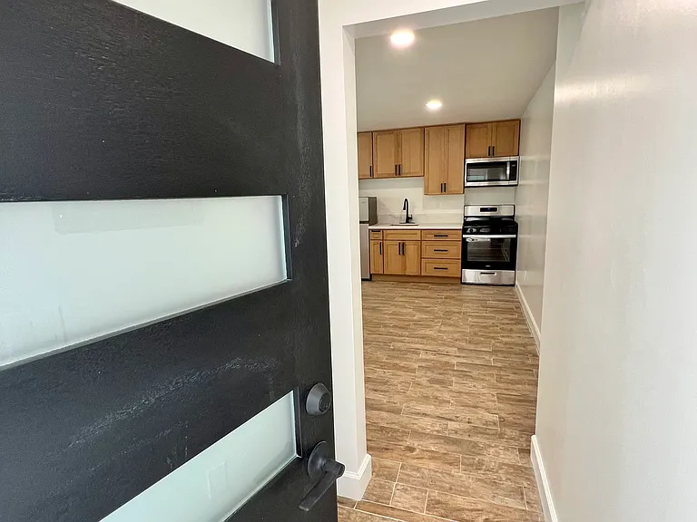1739 Monterey Blvd — Photo 7
