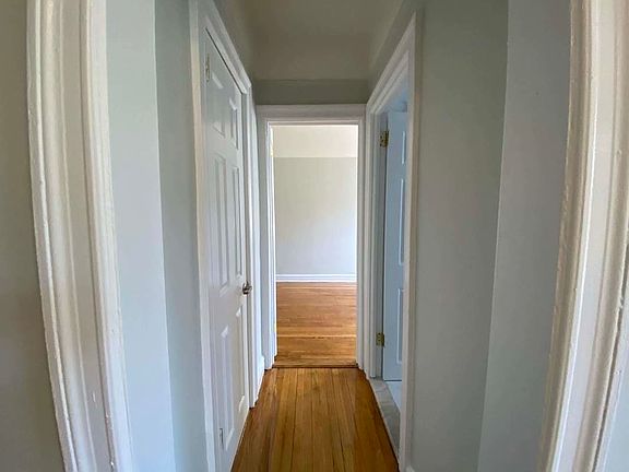 5th image of 83-39 Talbot St #5A