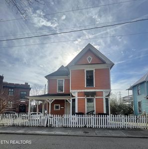 242 Deaderick Ave, Knoxville, TN, 37921