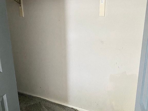 4th image of 7508-7532 68th Ave N #7512
