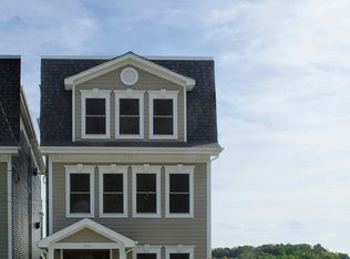 1919 Riverside Dr, Cincinnati, OH 45202